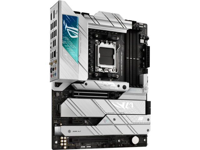 Дънна платка Asus ROG Strix X670E-A Gaming WIFI, X670E, AM5, DDR5, PCI-E 5.0, 4x M.2, 4x SATA 6Gb/s, 1x USB 3.2 Type-C, Wi-Fi 6E, Bluetooth 5.2, HDMI, DP, ATX
