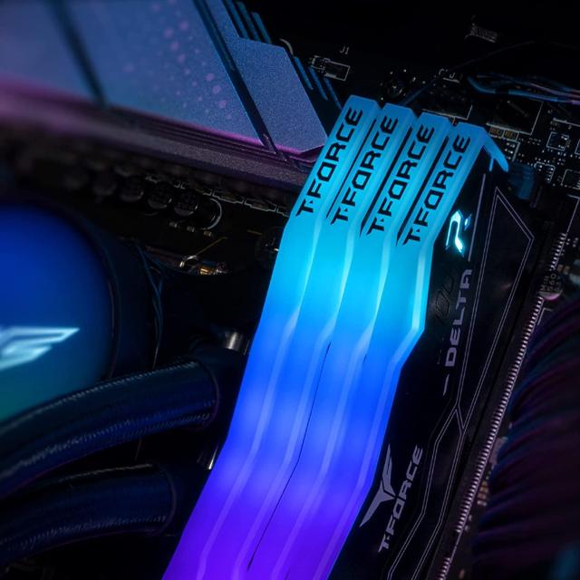 Памет Team Group T-Force Delta RGB 32GB (2x16GB) DDR5 6000MHz. CL40, 1.25 V 