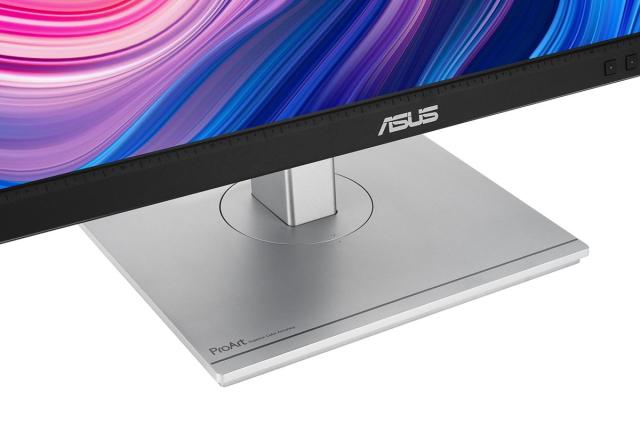 Монитор ASUS ProArt PA247CV Professional 23.8", FHD (1920 x 1080) IPS, 75Hz, 5ms(GTG), 100% sRGB, Calman Verified, HDMI, 2xDP, USB-C