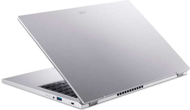 Лаптоп Acer Extensa EX215-57-76DN, Intel Core i7-13620H 10C (2.4/4.9GHz, 24MB Cache), 15.6" (39.62cm) FHD IPS, 16GB DDR5, 512GB SSD, Free DOS