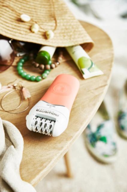 Епилатор Rowenta EP4920F0, Wet & Dry Aquasoft, 3 in 1 epilator/ shaver/ trimmer, advanced epilation technology, 24 hygenic stainless steel tweezers & 0.8mm tweezers opening, hair guiding system, 31mm head, soft touch body, removable head, cordless us