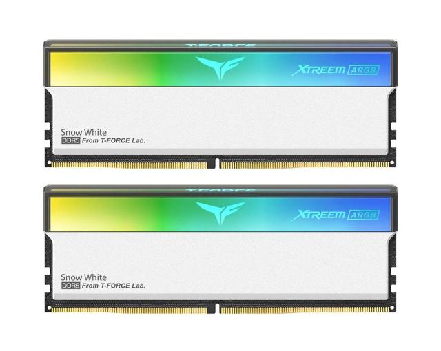 Памет Team Group T-Force XTREEM ARGB White 32GB (2x16GB) DDR5 6000MHz, CL30, 1.35 V 