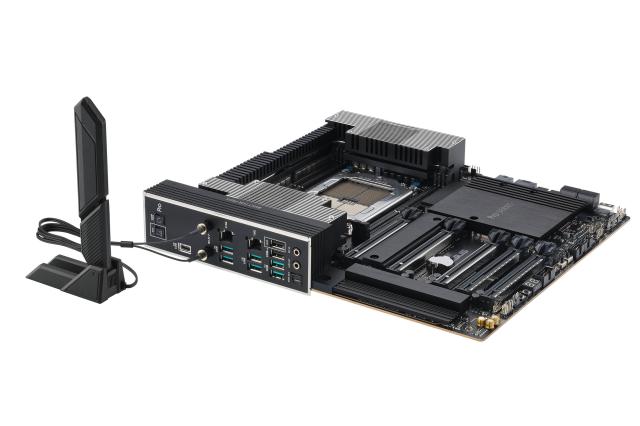 Дънна платка ASUS Pro WS TRX50-SAGE WIFI, sTR5 4x DDR5, 3x M.2slot, 4 x SATA 6Gb/s, Wi-Fi 7 / Bluetooth 5.4, 2x Ethernet, CEB