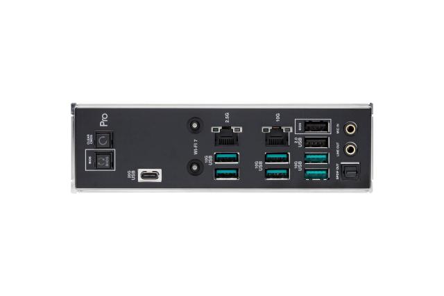 Дънна платка ASUS Pro WS TRX50-SAGE WIFI, sTR5 4x DDR5, 3x M.2slot, 4 x SATA 6Gb/s, Wi-Fi 7 / Bluetooth 5.4, 2x Ethernet, CEB