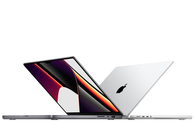 Лаптоп Apple MacBook Pro 16.2 Space Grey/M1 Max/10C CPU/32C GPU/64GB/2TB/US keyb
