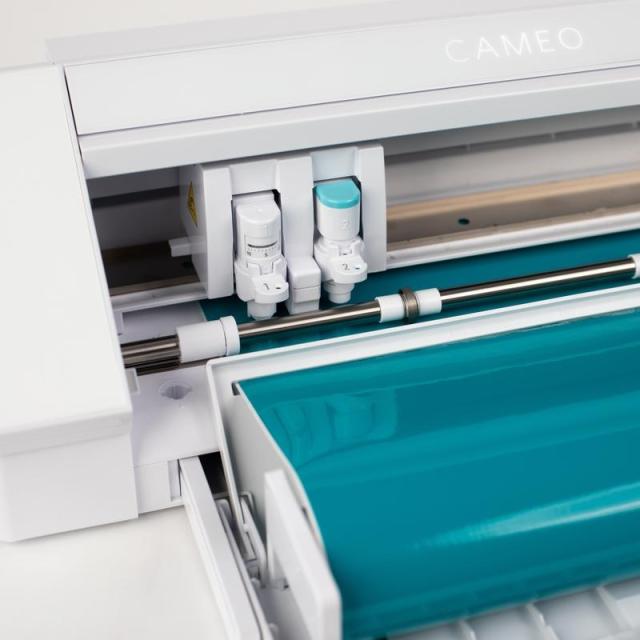 Режещ плотер Silhouette CAMEO 4 - White cutting system