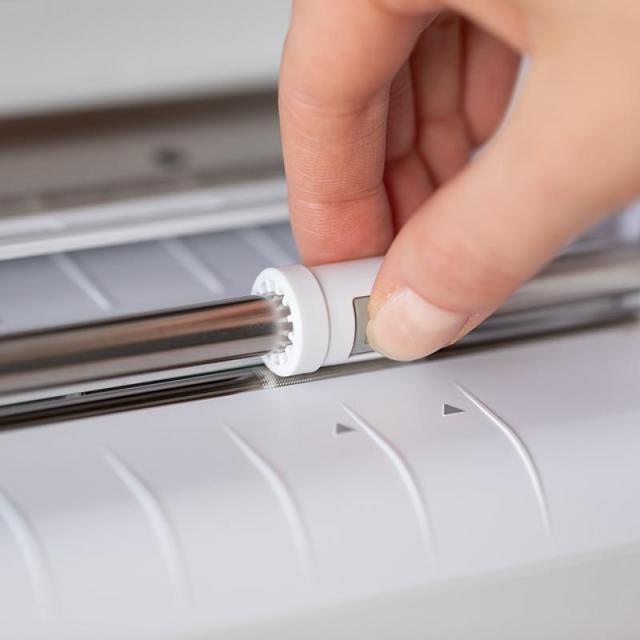 Режещ плотер Silhouette CAMEO 4 - White cutting system