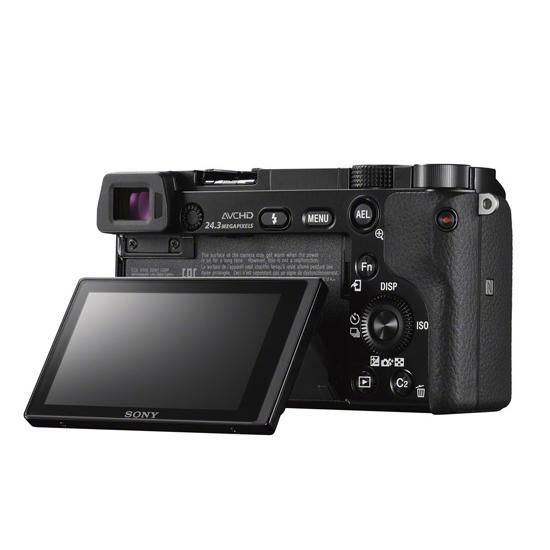 Цифров фотоапарат Sony Exmor APS HD ILCE-6000 black