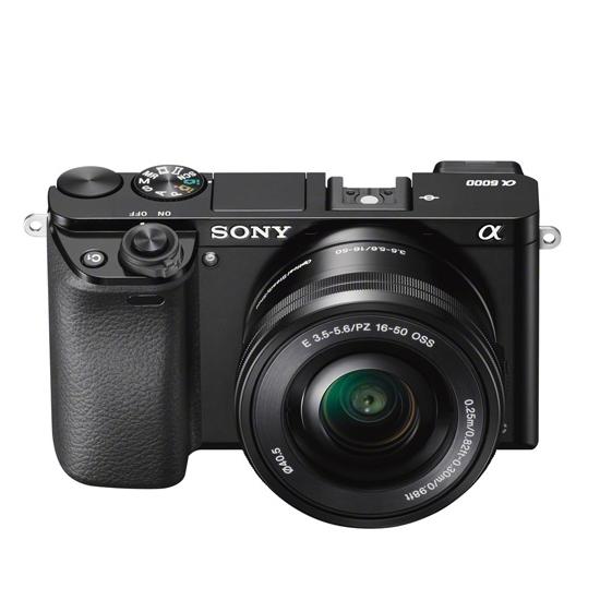 Цифров фотоапарат Sony Exmor APS HD ILCE-6000L black