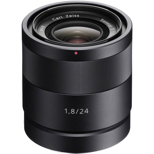 Обектив Sony SEL-24F18Z, 24mm F1,8 Zeiss lens