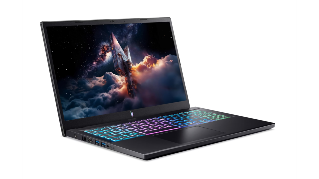 Лаптоп Acer Nitro V 15 ANV15-A31-R1QU, AMD Ryzen 7 170 8C (3.2 / 4.75 GHz, 16MB Cache), 15.6'' (39.62 cm) FHD IPS Display, NVIDIA GF RTX5070 8GB GDDR7 DLSS 4, 16GB DDR5, 1TB M.2 NVMe SSD, No OS