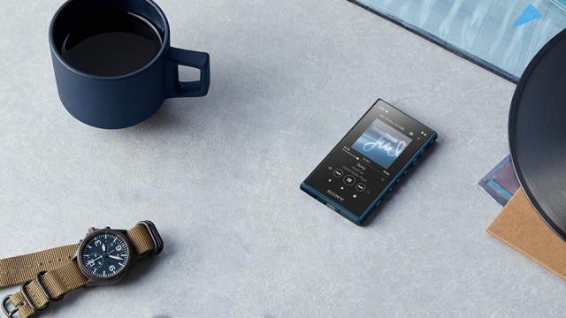 Mp3 плейър Sony NW-A105, 16GB, Hi-Res Audio, NFC/Bluetooth, blue