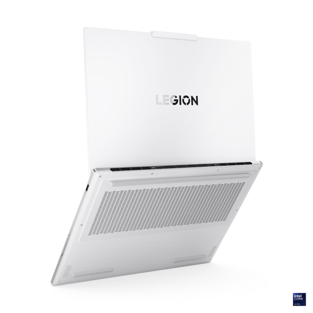 Лаптоп Lenovo Legion 7 16IAX10, Intel Core Ultra 7 255HX 20C (1.80 / 5.20 GHz, 36MB Cache), 16.0" (40.64 cm) WQXGA OLED Display, NVIDIA GF RTX5060  8GB GDDR7 DLSS 4, 32GB DDR5, 1TB M.2 NVMe SSD, No OS