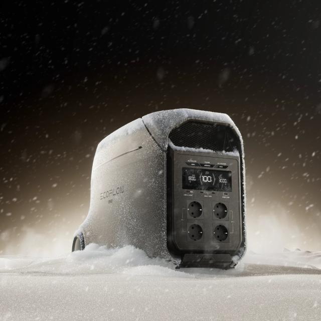 Преносима захранваща станция, Ecoflow Power Station - Delta 3 Ultra Plus, 6 outlets, 1800W total (Surge 3600W), 3072 Wh
