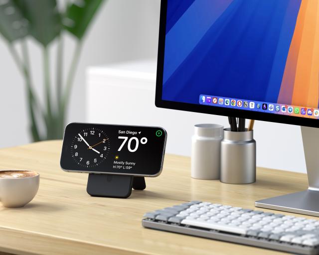 Външна батерия Satechi Qi2 5K Magnetic Power Bank with Stand, Black