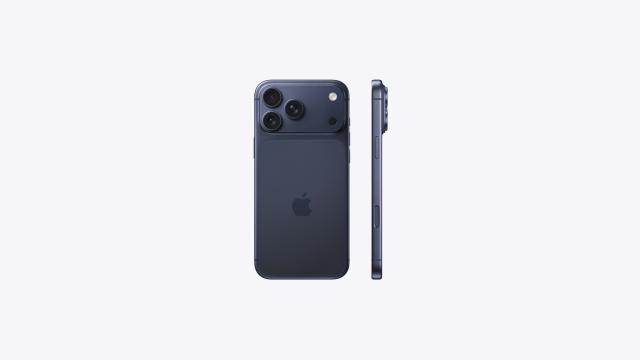 Смартфон Apple iPhone 17 Pro Max Deep Blue, 6.9" (17.52cm) Super Retina XDR OLED дисплей, Apple A19 Pro 16C (2x 4.2 / 4x 2.5 GHz), 12GB RAM, 512GB Flash памет, 48 + 48 + 48 & 18 Mpix камери, iOS, 233g