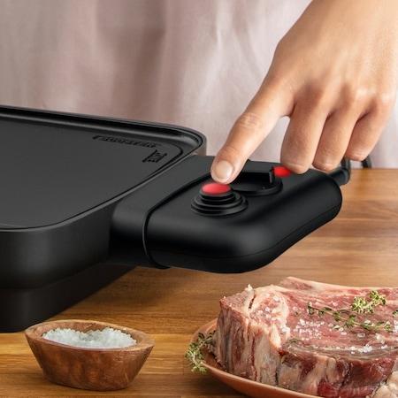 Барбекю Tefal CB641810, Plancha Booster, 2200 W, Power Boost, Adjustable thermostat, Non-stick surface Tefal Resist +, Thermospot indicator, Black