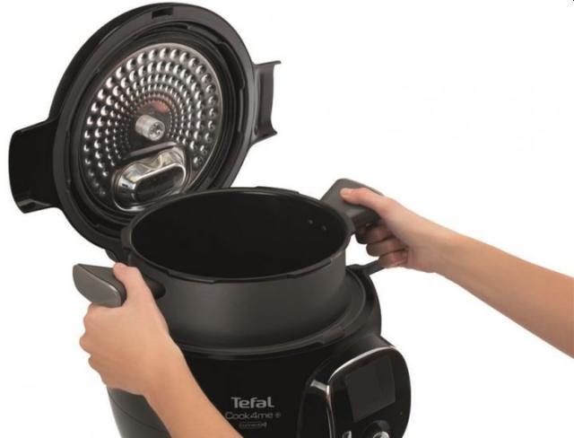 Мултикукър Tefal CY855830 Cook4me Connect + 150 BG recipes, 6L, black