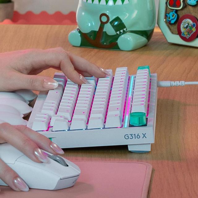 Геймърска механична клавиатура Logitech G316 X 75 White RGB, Hot-Swappable Tactile Switch, USB