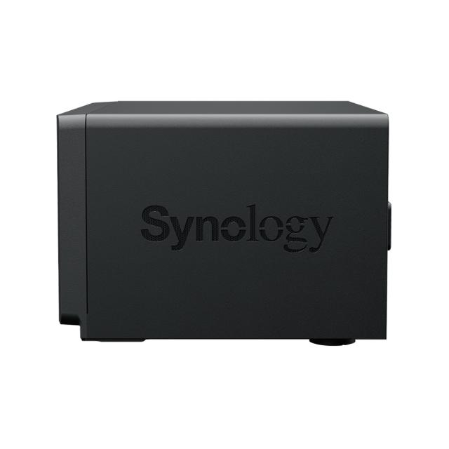 NAS устройство Synology DS1825+ 18-bay, AMD Ryzen V1500B 4-core 2.2GHz, без HDD/SSD/m.2 (18x SATA 6Gb/s), 8GB DDR4 SODIMM, 2x 2.5GbE RJ-45, 3x USB 3.2 Gen 1