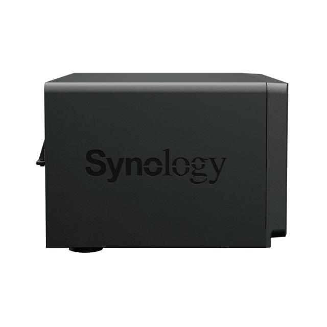 NAS устройство Synology DS1825+ 18-bay, AMD Ryzen V1500B 4-core 2.2GHz, без HDD/SSD/m.2 (18x SATA 6Gb/s), 8GB DDR4 SODIMM, 2x 2.5GbE RJ-45, 3x USB 3.2 Gen 1