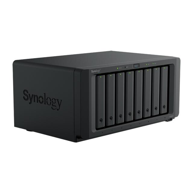 NAS устройство Synology DS1825+ 18-bay, AMD Ryzen V1500B 4-core 2.2GHz, без HDD/SSD/m.2 (18x SATA 6Gb/s), 8GB DDR4 SODIMM, 2x 2.5GbE RJ-45, 3x USB 3.2 Gen 1