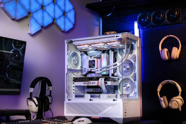 Kутия Darkflash DY460 White, Middle Tower, 1x USB 3.2, 2x USB 3.0, 1x HD Audio, ATX / mATX / Mini-ITX