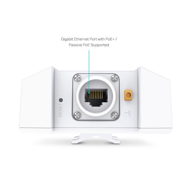 Точка за достъп TP-Link Omada EAP650-Outdoor, AX3000, WiFi 6, IP67, 2.4G/5GHz(574Mbps+2402Mbps), 1x 10/100/1000Mbps RJ45, 4 вътрешни антени