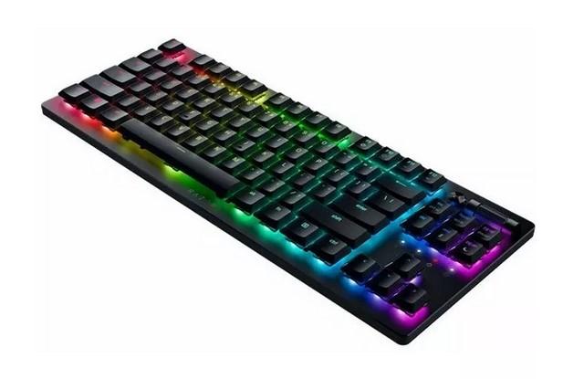 Геймърскa клавиатура Razer DeathStalker V2 Pro Tenkeyless, Bluetooth/Wireless, Linear Red Switch, RGB подсветка, USB type-C