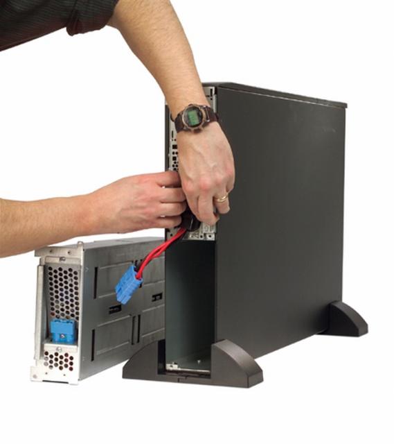Непрекъсваем ТЗИ APC Smart-UPS XL Modular 3000VA 230V Rackmount/Tower