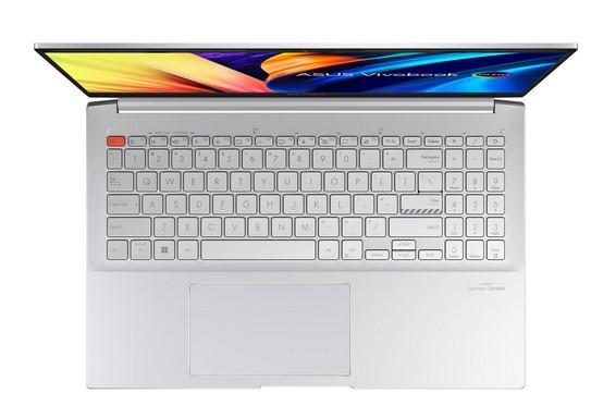Лаптоп ASUS VIVOBOOK PRO 15 K6502VU-MA731X (14-ядрен) Intel Core i7-13700H (2.4/5.0GHz, 24M), 15.6'' (39.62 cm) OLED 120HZ, NVIDIA GeForce RTX 4050 6GB GDDR6, 16GB DDR5, 1TB SSD, Windows 11 Pro