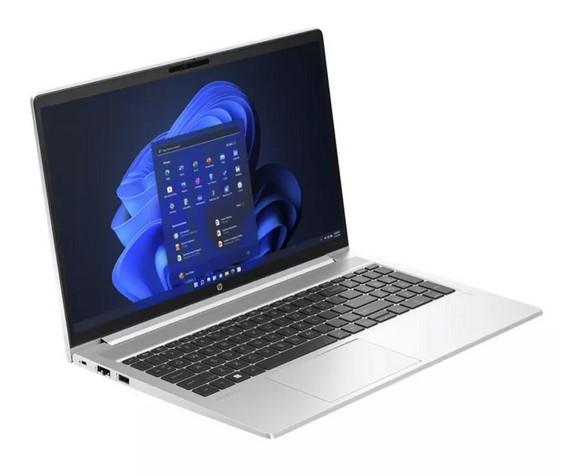 Лаптоп HP ProBook 450 G10, (10-ядрен) Intel Core i7-1355U 1.7/5.0GHz, 15.6" (39.62cm) Full HD Anti-Glare дисплей, GeForce RTX 2050 4GB, 16GB DDR4, 1TB SSD NVMe, 2x USB-C, Free DOS
