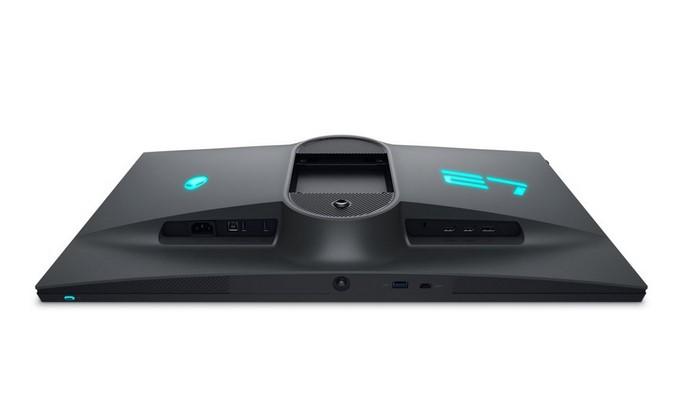Монитор Dell Alienware AW2725QF, 27" (68.58cm) UHD/ 4K, IPS, 180Hz, 0.5ms GtG, 400cd/m2, USB Type-A, USB Type-C, HDMI, DP