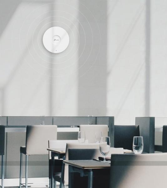 Точка за достъп TP-Link EAP650 AX3000 Ceiling Mount Dual-Band Wi-Fi 6 Access Point, 2.4GHz (574Mpbs)/ 5GHz (2402Mbps), 1x 10/100/1000 RJ-45 PoE