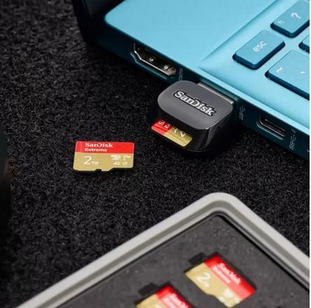Четец за карти SanDisk Extreme PRO, microSD към USB-A 3.2 Gen 1