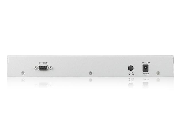 Защитна стена ZyXEL ATP 10/100/1000, 2*WAN, 4*LAN/DMZ ports, 1*SFP, 2*USB with 1 Yr Bundle