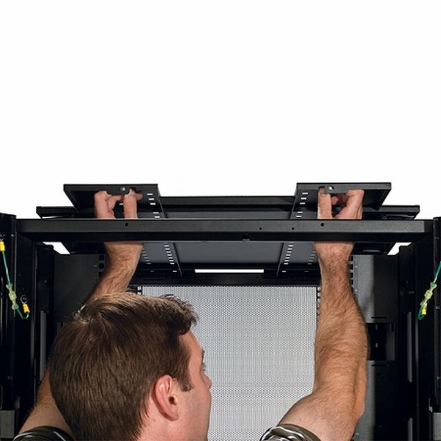 Аксесоар APC NetShelter SX 42U 750mm Wide x 1070mm Deep Enclosure with Sides Black