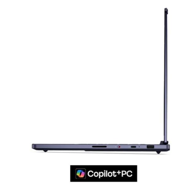 Лаптоп Lenovo Legion 7 15ASH11, AMD Ryzen AI Max+ 388 8C (3.6 / 5.0 GHz, 32MB Cache), 15.3" (38.86 cm) WQXGA OLED Glossy Display, AMD Radeon 8060S, 32GB LPDDR5X, 1TB M.2 NVMe SSD, Windows 11 Home