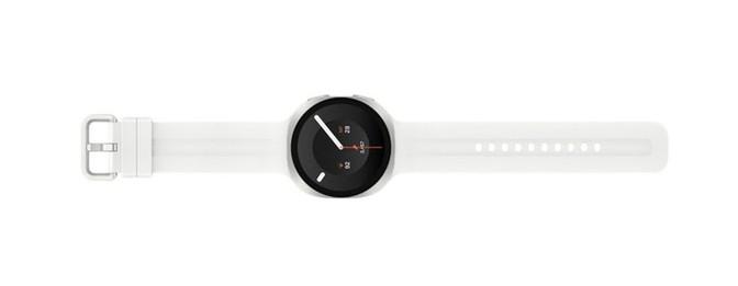 Смарт часовник Samsung Galaxy Watch 9 BT 40mm Cream, 1.3" (3.3cm) AMOLED дисплей, 2GB RAM, 32GB flash памет, 5 ATM защита