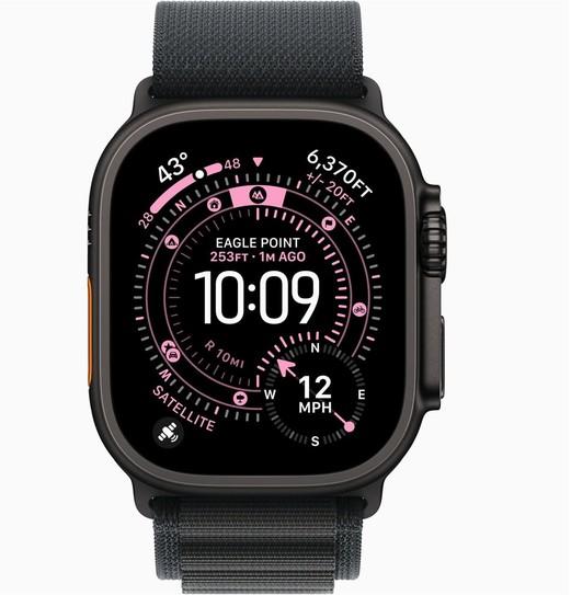 Смарт часовник Apple Watch Ultra 3 Cellular, 49mm, 1.98" (5.02 cm) Retina LTPO OLED дисплей, 64GB Flash памет, Bluetooth, Wi-Fi, LTE, GPS, Black Titanium с Black Alpine Loop L каишка