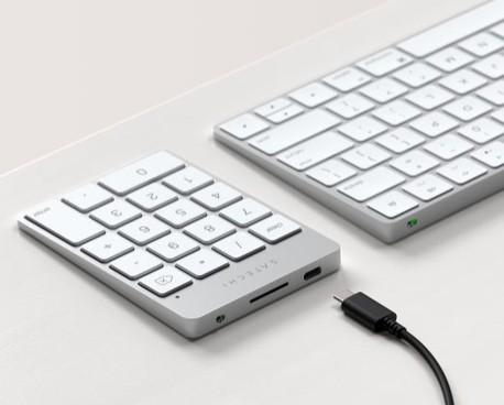 Цифрова клавиатура SATECHI Slim, Bluetooth, Silver, съвместимо с устройството на Apple