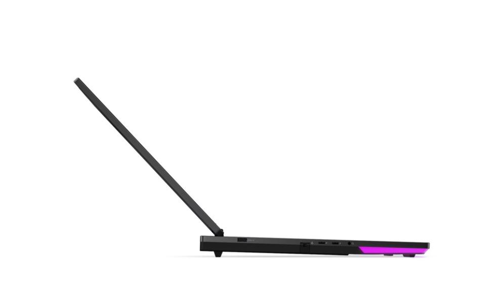 Лаптоп Lenovo Legion 9 18IAX10, Intel Core Ultra 9 275HX 24C (2.70 / 5.40 GHz, 36MB Cache), 18.0" (45.72 cm) WQUXGA IPS Glossy Display, 240Hz / 440 Hz(HSR-on in BIOS), NVIDIA GF RTX5080 16GB GDDR7 DLSS 4, 64GB DDR5, 2TB M.2 NVMe SSD, Free DOS