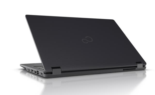 Лаптоп Fujitsu LIFEBOOK E5511, Intel Core i7-1165G7 up to 4.70GHz, 15.6" FHD AG, 1x16GB DDR4 3200MHz, SSD 512GB PCIe 3.0 NVMe M.2, FPR & SCR, IR-HD cam, Intel WiFi 6 AX201, BT5, 4cell 50Wh,  Backlit Kbd, Win10 Pro