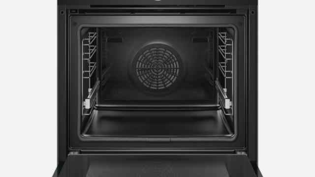 Фурна Bosch HBG6764B1, SER8, Built-in oven 4D HotAir, Pyrolysis, PerfectBake, PerfectRoast
