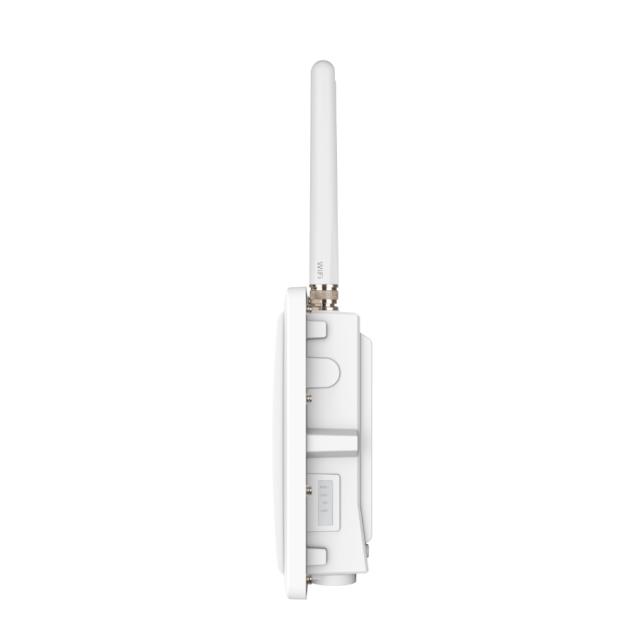 Аксес-пойнт D-Link Outdoor Industrial AC1200 Access Point