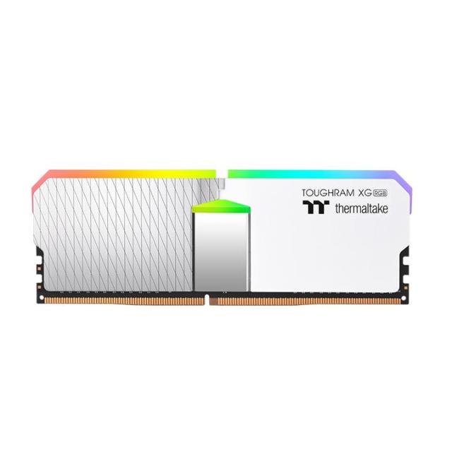 Памет Thermaltake Toughram XG RGB White 64GB(2x32GB) DDR4 PC4-32000 4000MHz CL19 RG06R432GX2-4000C19B
