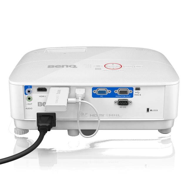 Мултимедиен проектор BenQ TH671ST Short Throw, DLP, 1080p, 3000 ANSI Lumens, 10 000:1, VGA, HDMI, USB, Speaker, 3D Ready