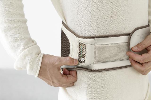 Масажор Beurer HK 72 To Go Wireless Heated Belt ; 4 temperature settings; auto switch-off after 90 min; washable on 30°; battery life 4 hours;125(L)x18(W) cm