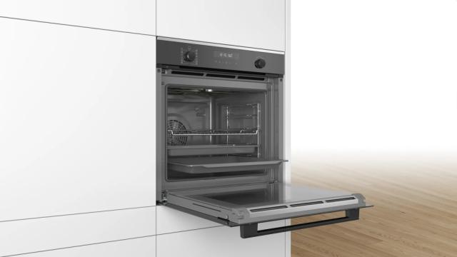 Фурна Bosch HBT278BB0, SER6, Built-in oven 60 x 60 cm, 71 l, A, AutoPilot 30, LCD display, Pyrolytic+Hydrolytic, Cleaning assistance, Black