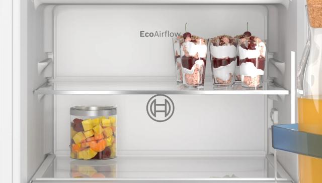 Хладилник Bosch KIL22VFE0 SER4;Built-in refrigerator with freezer compartment, E, 88/56/55cm, 119l(104+15), 35dB, EcoAirflow, MultiBox XXL, SuperCooling